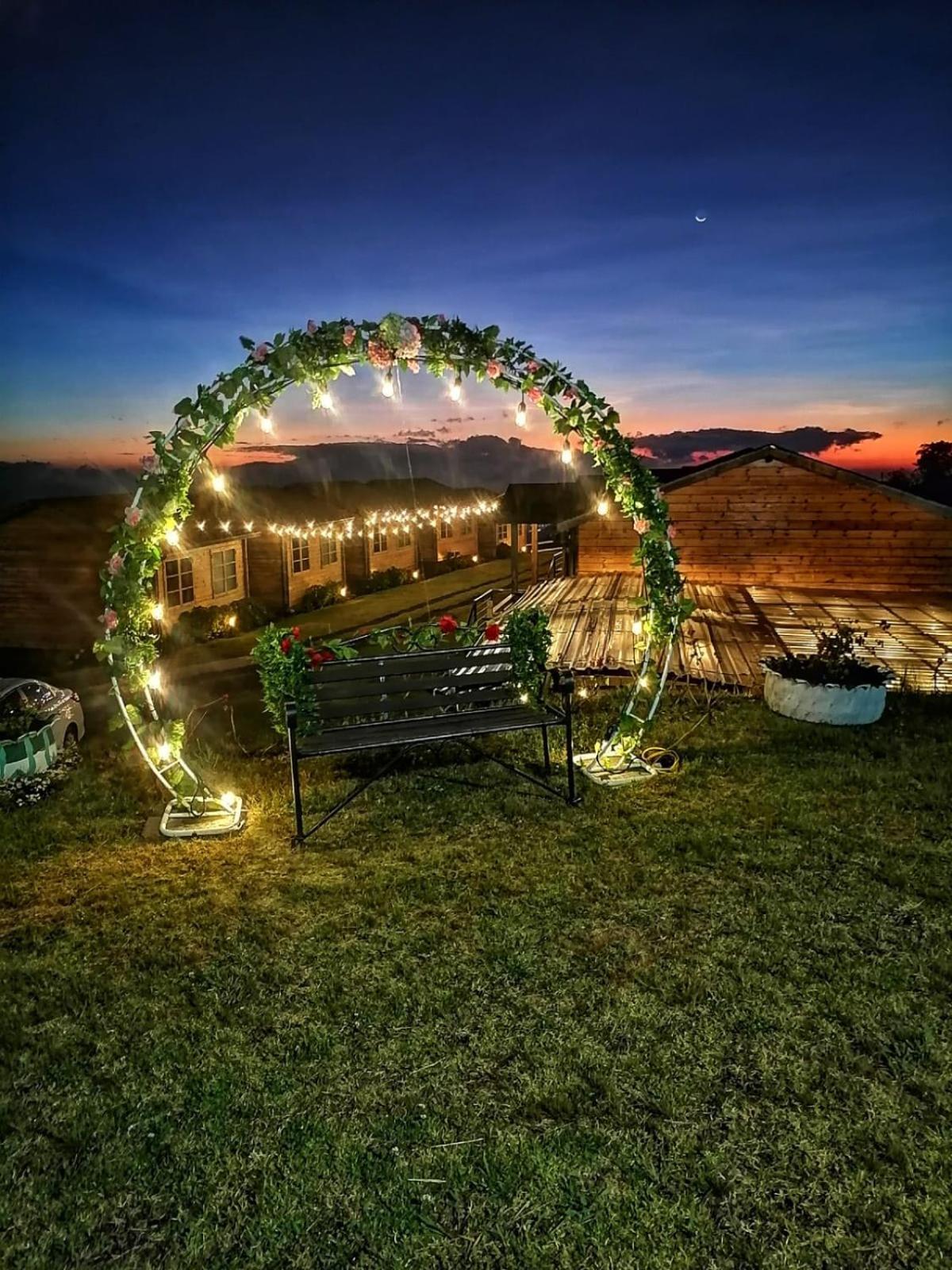 Hotel Cabanas Y Mirador Secret Garden Cr Cartago Exteriör bild